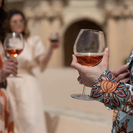Malvasia And Moscato Boutique