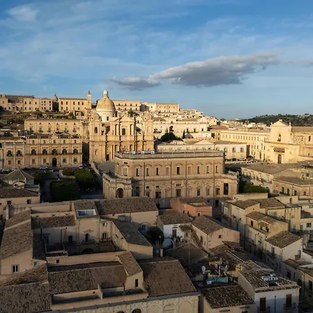 Malvasia And Moscato Boutique * Noto